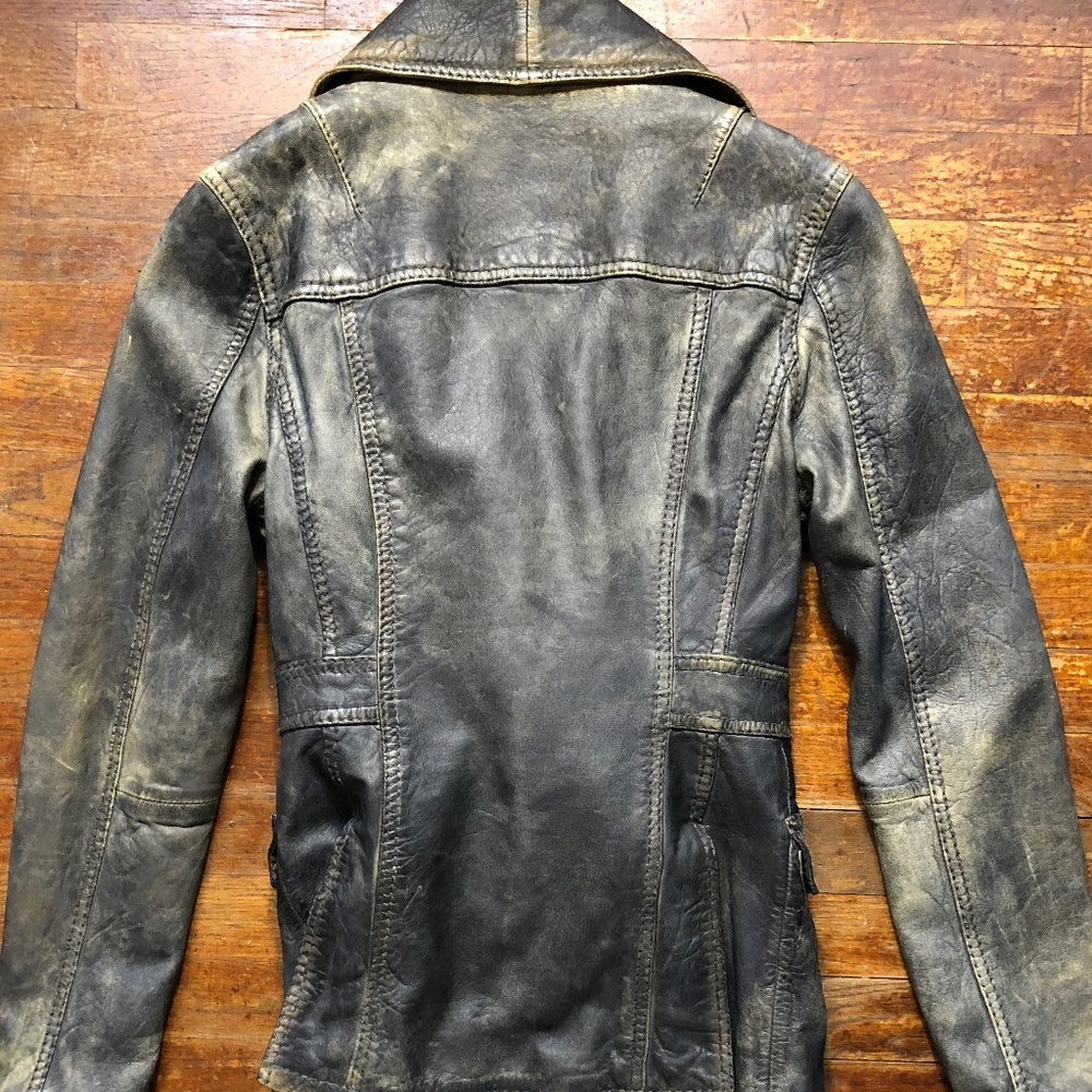 Jacket - Picture 3 of 3